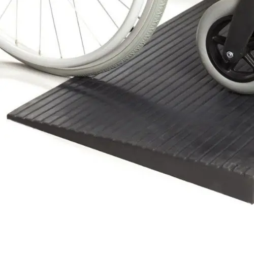 [3180355LOC] LOCATION - Rampe de seuil Caoutchouc GOMMY - 4 cm