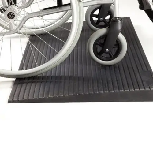 [3180356LOC] LOCATION - Rampe de seuil Caoutchouc GOMMY - 5 cm