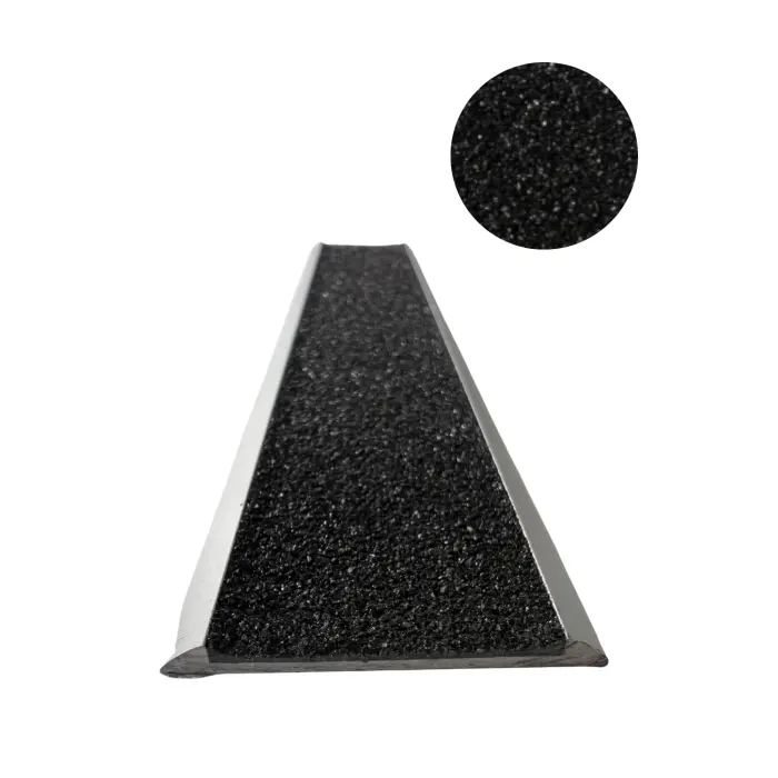 [5281245] Nez de marche plat avec insert escalin (150 cm, 3 cm)