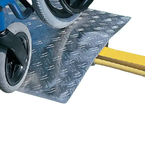 [3180110] Rampe de franchissement d'obstacles L: 500mm